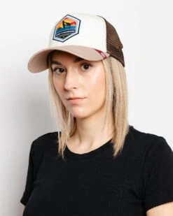 Born To Wakeboard Brown / Grey -The Indian Face Tienda 03 012 24 08