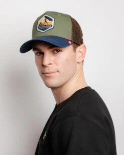 Born To Climb Green / Brown / Blue -The Indian Face Tienda 03 012 31 09