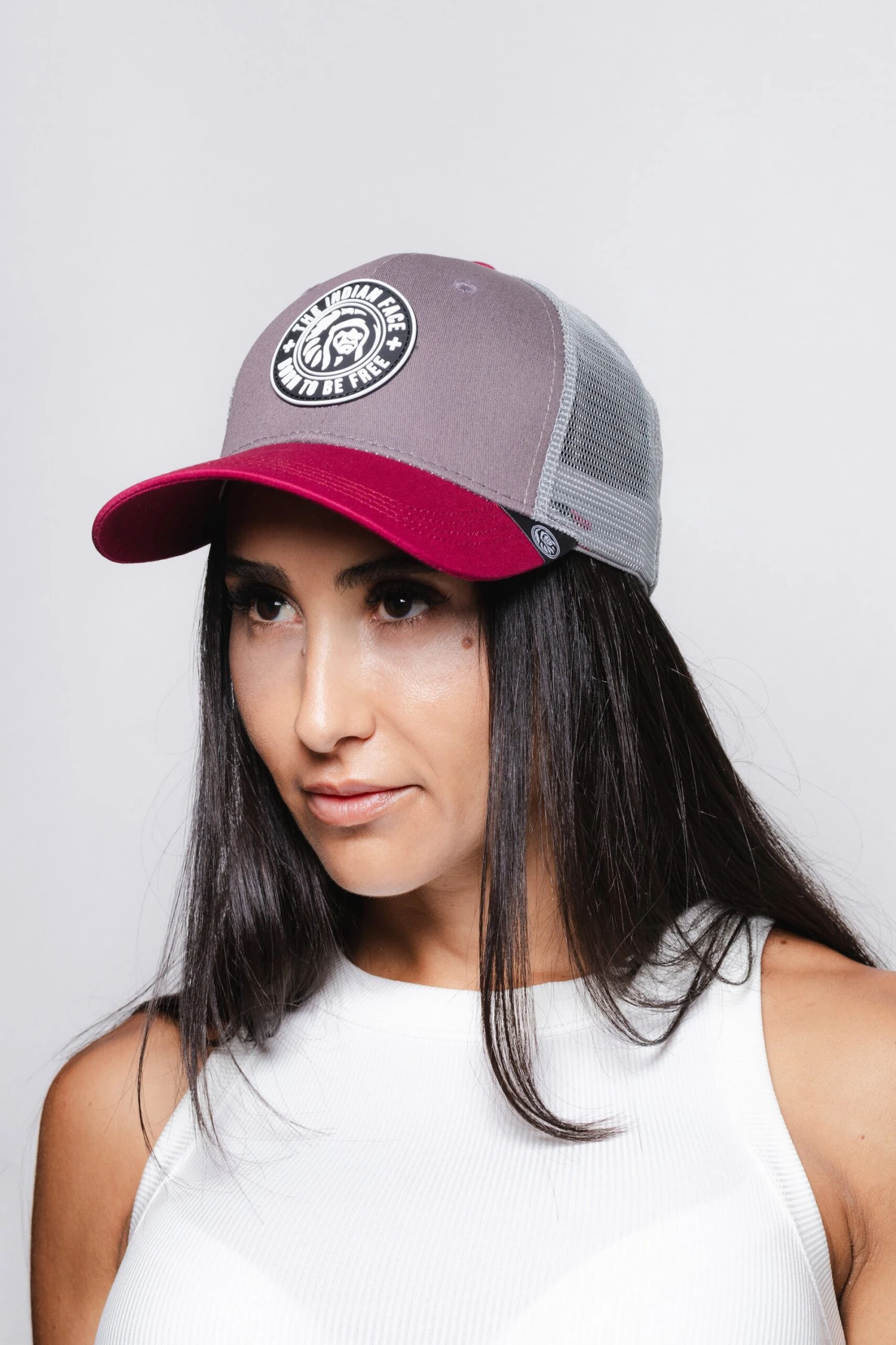 Born To Be Free Grey / Red 13 Born To Be Free Grey / Red - Imagen 11