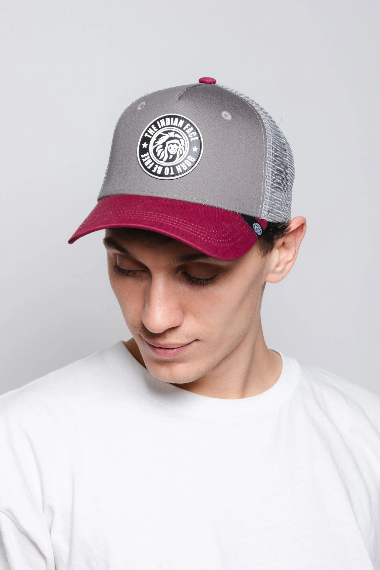 Born To Be Free Grey / Red 10 Born To Be Free Grey / Red - Imagen 8