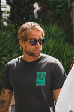 Camiseta The Indian Face Attitude Negro - 100% Algodón Unisex 15 Camiseta The Indian Face Attitude Negro - 100% Algodón Unisex -The Indian Face Tienda CamisetaTheIndianFace 5