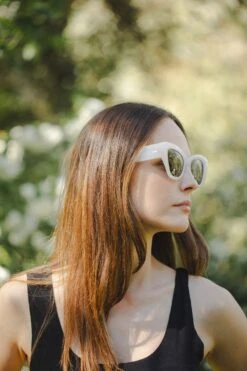 Isla Tortuga White / Black 23 Isla Tortuga White / Black -The Indian Face Tienda HK 012 03 5