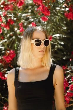 Hawaii White / Black -The Indian Face Tienda HK 015 02 2