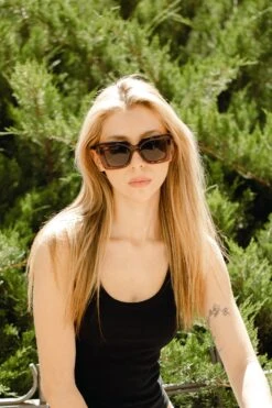 Bora Bora Red / Black 22 Bora Bora Red / Black -The Indian Face Tienda HK 017 03 1