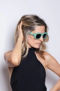 Santorini Green / Black -The Indian Face Tienda HK 022 02 2