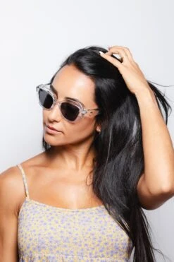 Moorea White / Black -The Indian Face Tienda HK 028 02 3