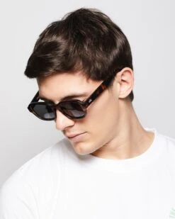 Shoreline Tortoise / Black -The Indian Face Tienda HK A01 24M01C02 01