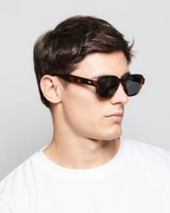 Shoreline Tortoise / Black -The Indian Face Tienda HK A01 24M01C02 02