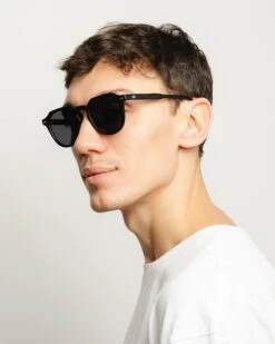 Seashell Black / Black 23 Seashell Black / Black -The Indian Face Tienda HK A01 24M05C01 06