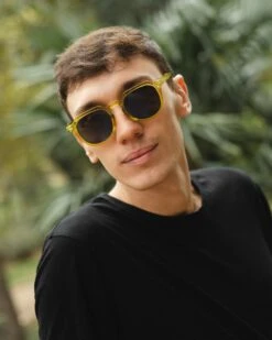 Seashell Yellow / Black 20 Seashell Yellow / Black -The Indian Face Tienda HK A01 24M05C06 03