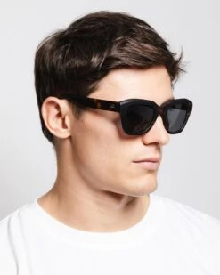 Cove Tortoise / Black 20 Cove Tortoise / Black -The Indian Face Tienda HK A01 24M08C02 01