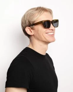 Noosa Green / Black 23 Noosa Green / Black -The Indian Face Tienda HK A01 24M11C03 06