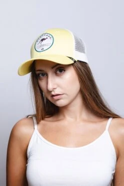 Kangaroo Truck Yellow / White -The Indian Face Tienda HK A05 24M01C04 05