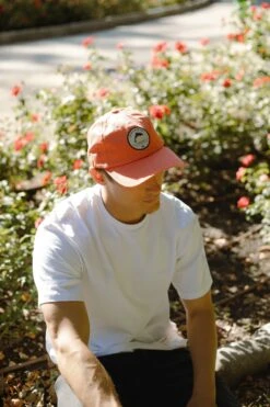 Dolphin Coral / Blue -The Indian Face Tienda HK A05 24M02C02 08