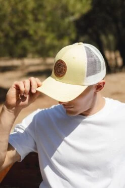 Born To Be Free Yellow / White -The Indian Face Tienda IF A05 23M01C06 11