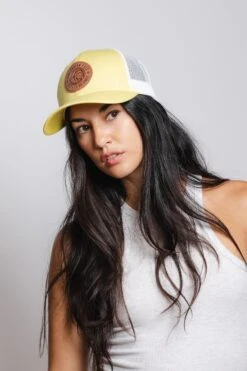 Born To Be Free Yellow / White -The Indian Face Tienda IF A05 23M01C06 7