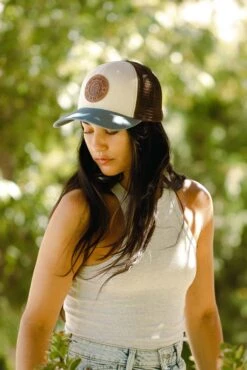 Born To Be Free Beige / Blue 16 Born To Be Free Beige / Blue -The Indian Face Tienda IF A05 23M01C10 1