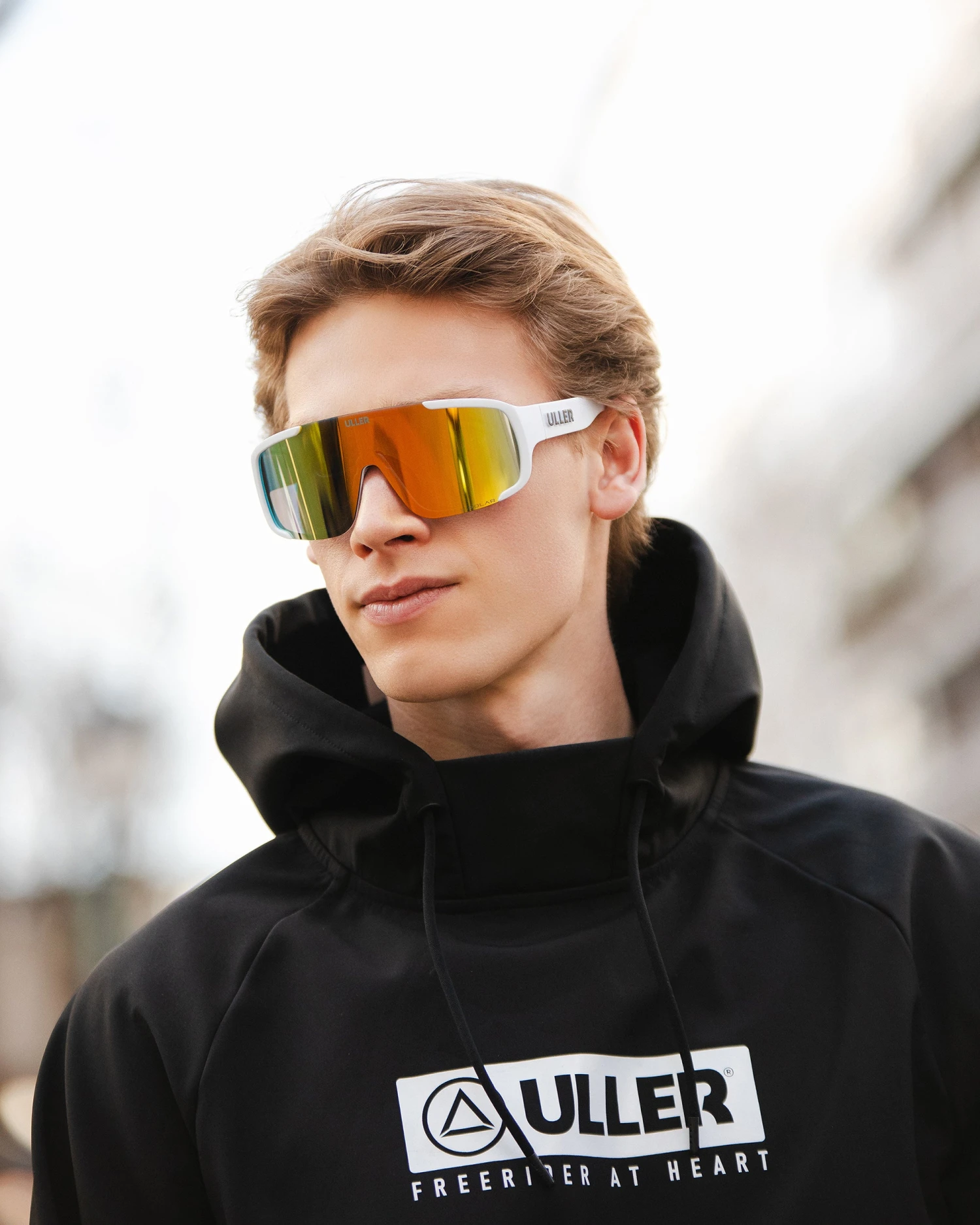 Bolt White / Yellow 17 Bolt White / Yellow - Imagen 15