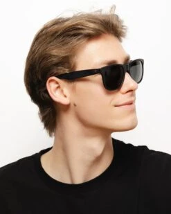 Mountain Black / Black -The Indian Face Tienda UL S06 01 05