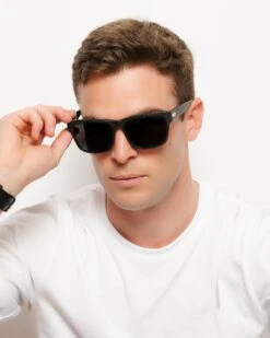 Ushuaia Black / Black -The Indian Face Tienda UL S14 01 07