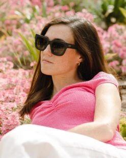 Lake Black / Black 23 Lake Black / Black -The Indian Face Tienda UL S19 01 04