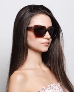 Sequoia Brown Tortoise / Brown -The Indian Face Tienda UL S24 02 07