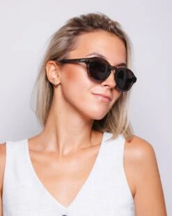 Valley Brown Striped / Black -The Indian Face Tienda UL S25 03 06